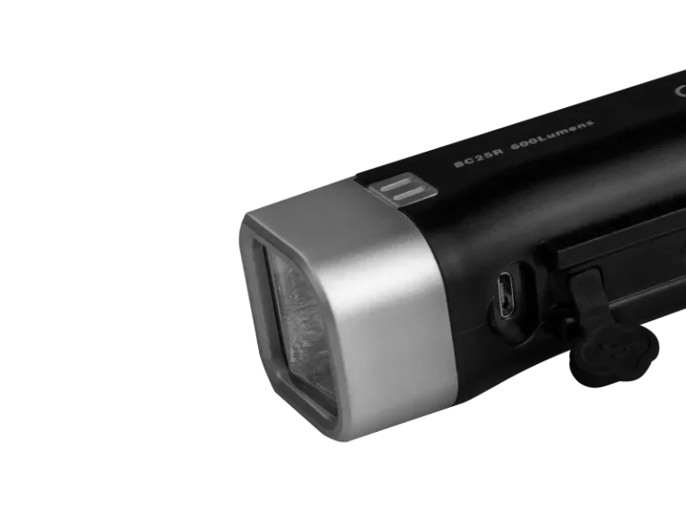 Fenix BC25R mit blendfreier Cut-Off-Lichtlinie, 600 Lumen – Bild 