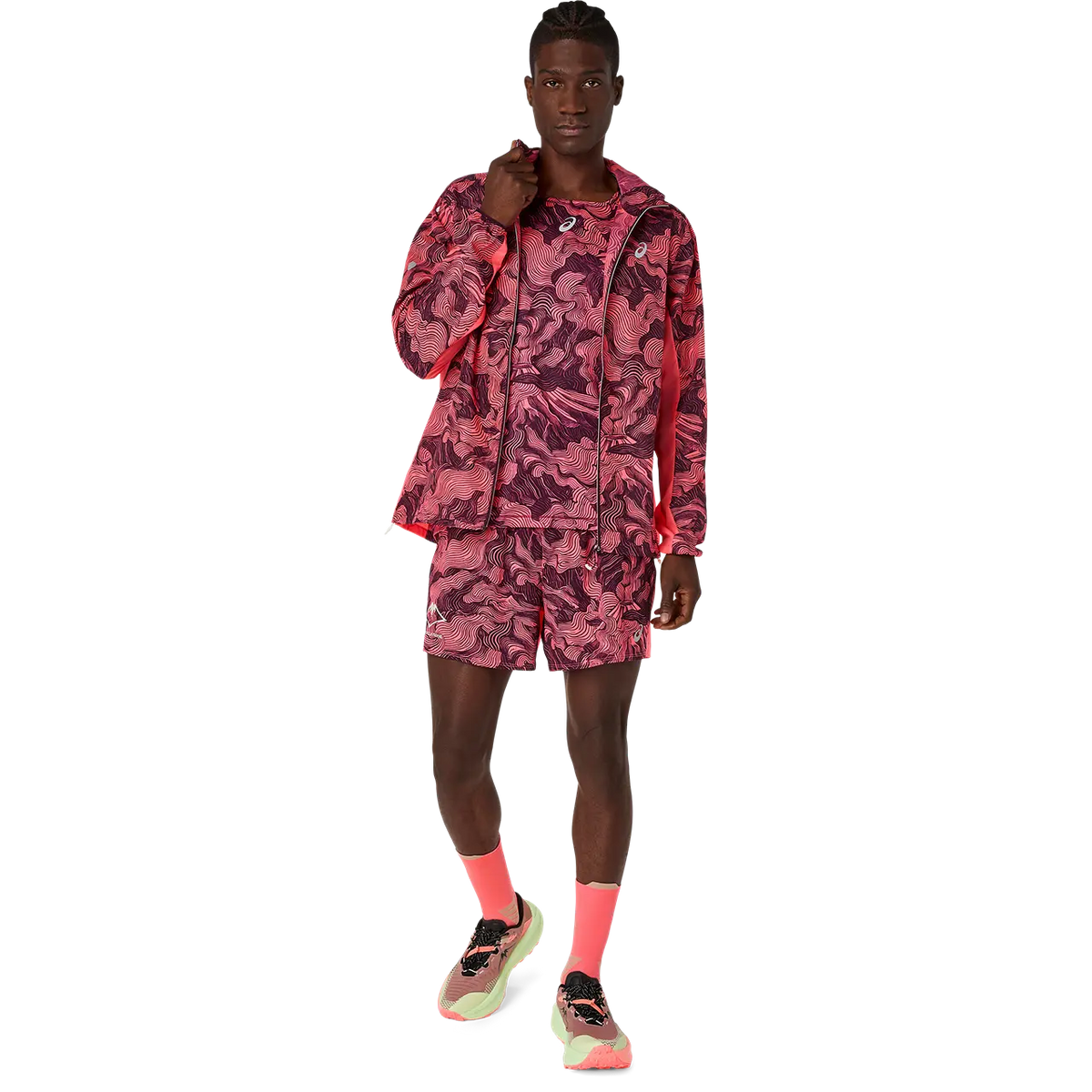 Asics Herrenlaufjacke Fujitrail Packable Jacket, Blazing Coral/Dark Aubergine – Bild 