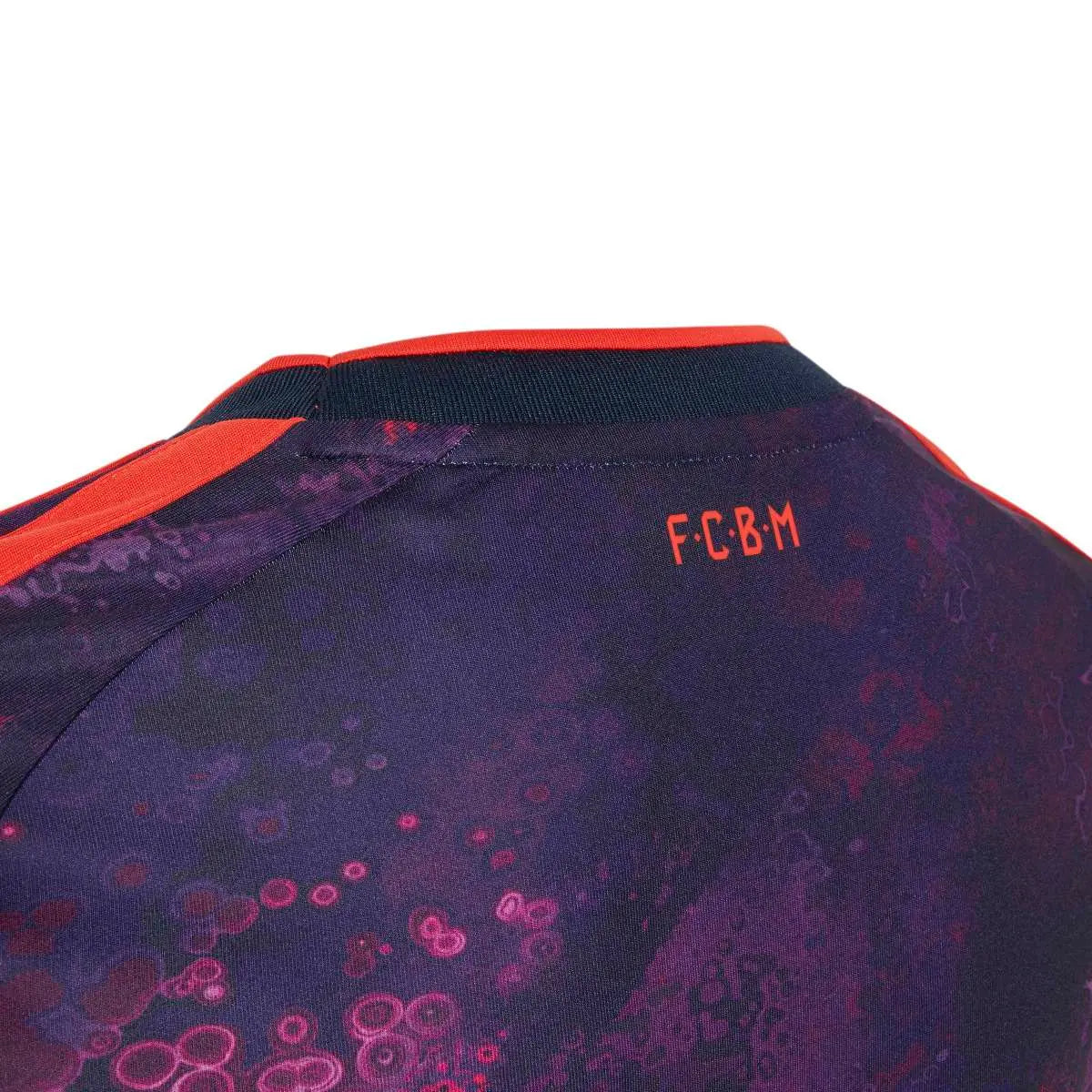 FC Bayern München Kinderfußballshirt Ausweichtrikot 26/27 – Bild 