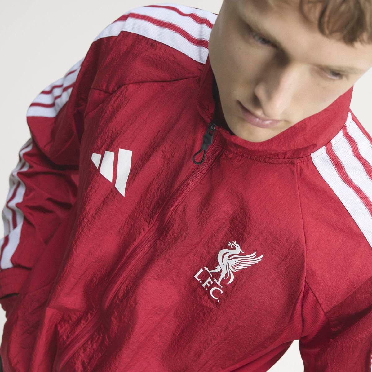 FC Liverpool Herrenfußballjacke Anthem Heimjacke 26/27 – Bild 