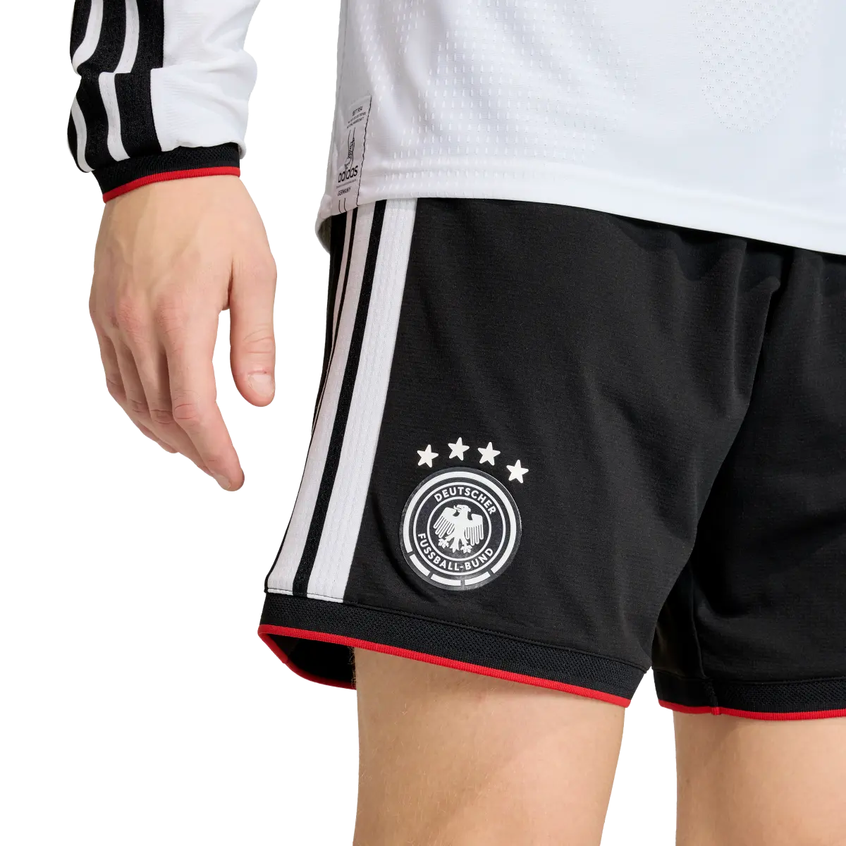 DFB Herrenfußballshort Home 2026, Heimshorts mit Climacool für Spiel, Training und Fan Einsatz - machsport