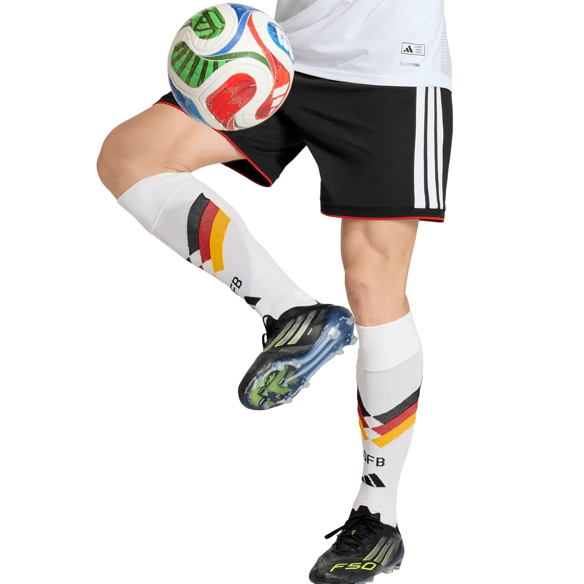 DFB Herrenfußballshort Home 2026, Heimshorts mit Climacool für Spiel, Training und Fan Einsatz - machsport