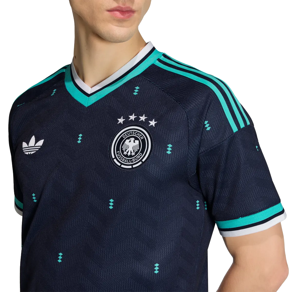 Deutschland Herrenfußballshirt Away Trikot, Auswärtstrikot mit Climacool für Spiel, Training und Fan Einsatz - machsport