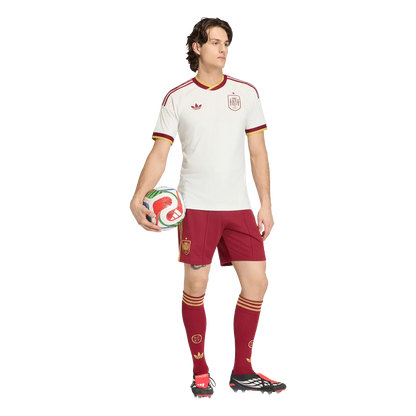 Spanien Herrenfußballshort Away 2026, Auswärtsshorts mit Climacool für Spiel, Training und Fan Einsatz - machsport