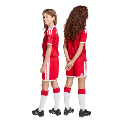 FC Bayern München Kinderfußballhose Home 26/27, Heimshorts mit Climacool für junge Fans - machsport
