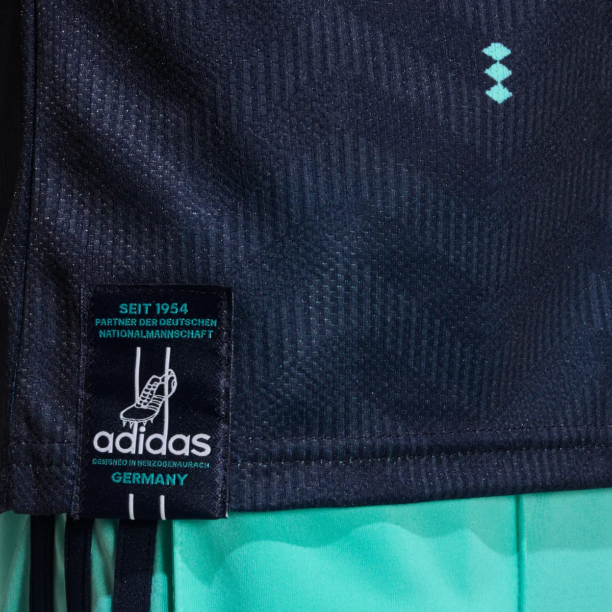 Deutschland Kinderfußballshirt Away Jersey Kids, Kinder Auswärtstrikot mit Climacool für Spiel, Training und Fan Einsatz - machsport – Bild 