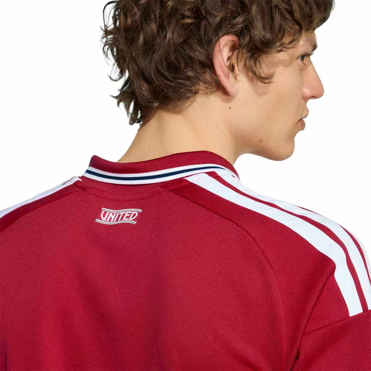 Manchester United Herrenfußballshirt Heimtrikot 26/27