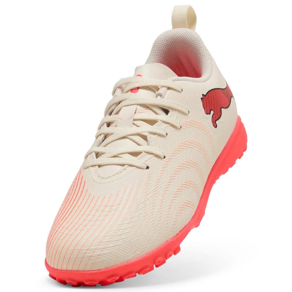 Puma Kinderhallenfußballschuhe Future 9 Play TT, Sugared Almond-PUMA White-Ultra Red-PUMA Black – Bild 