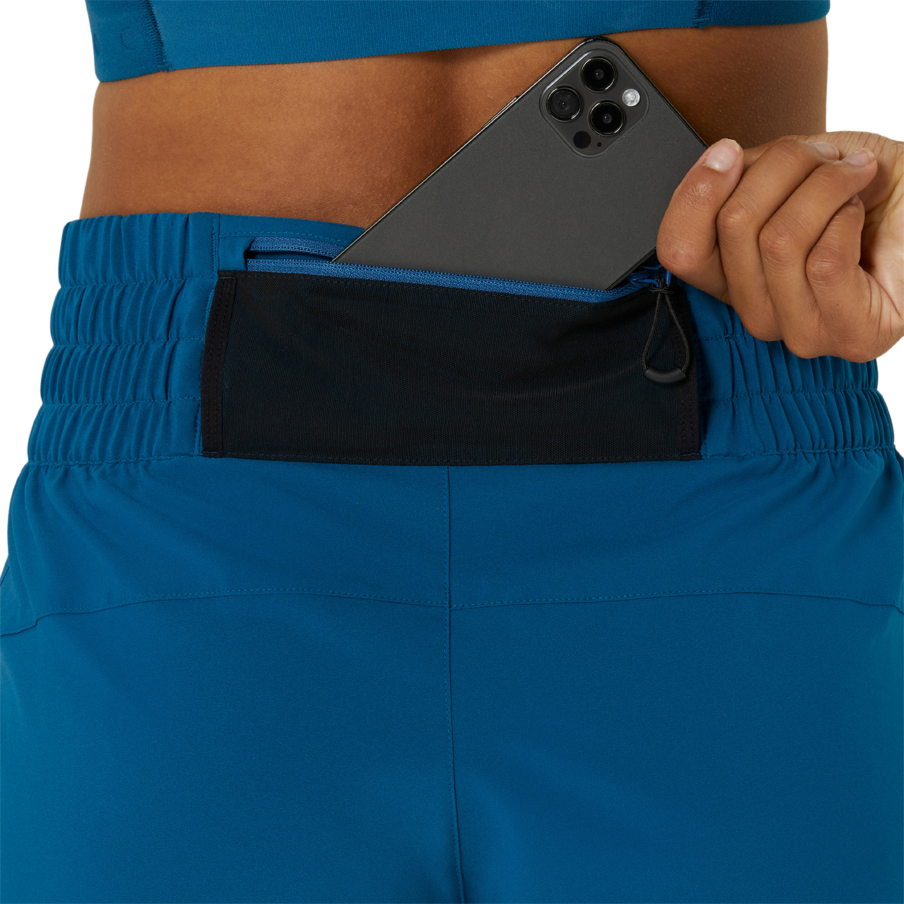 Asics Damenlaufhose Nagino 4in Run Short - machsport