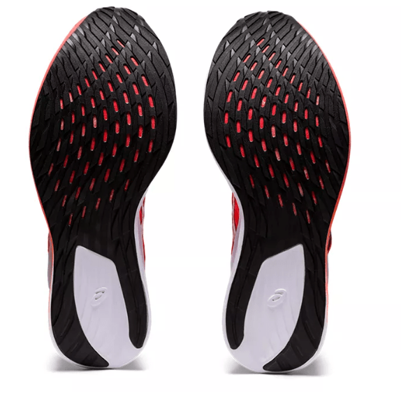 ASICS Magic Speed - machsport