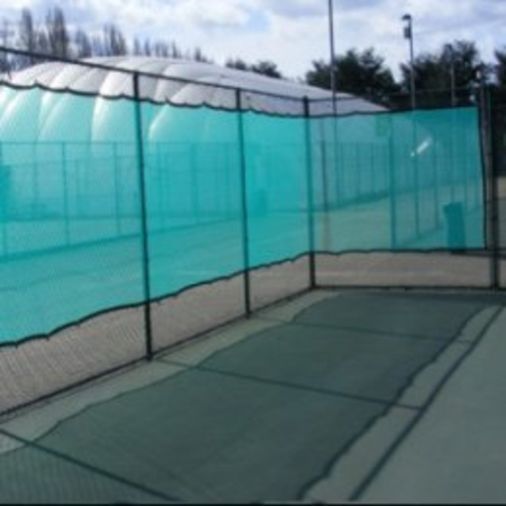 Powershot Windschutz  - Sichtschutz für Sportanlagen - 12x2m - machsport – Bild 