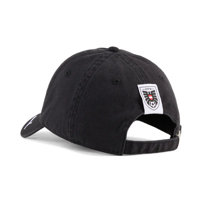 Rückansicht der schwarzen Puma ÖFB Culture Cap, Caps & Schirmkappen mit Vereinslogo auf der Rückseite, bequemes Sportscap.