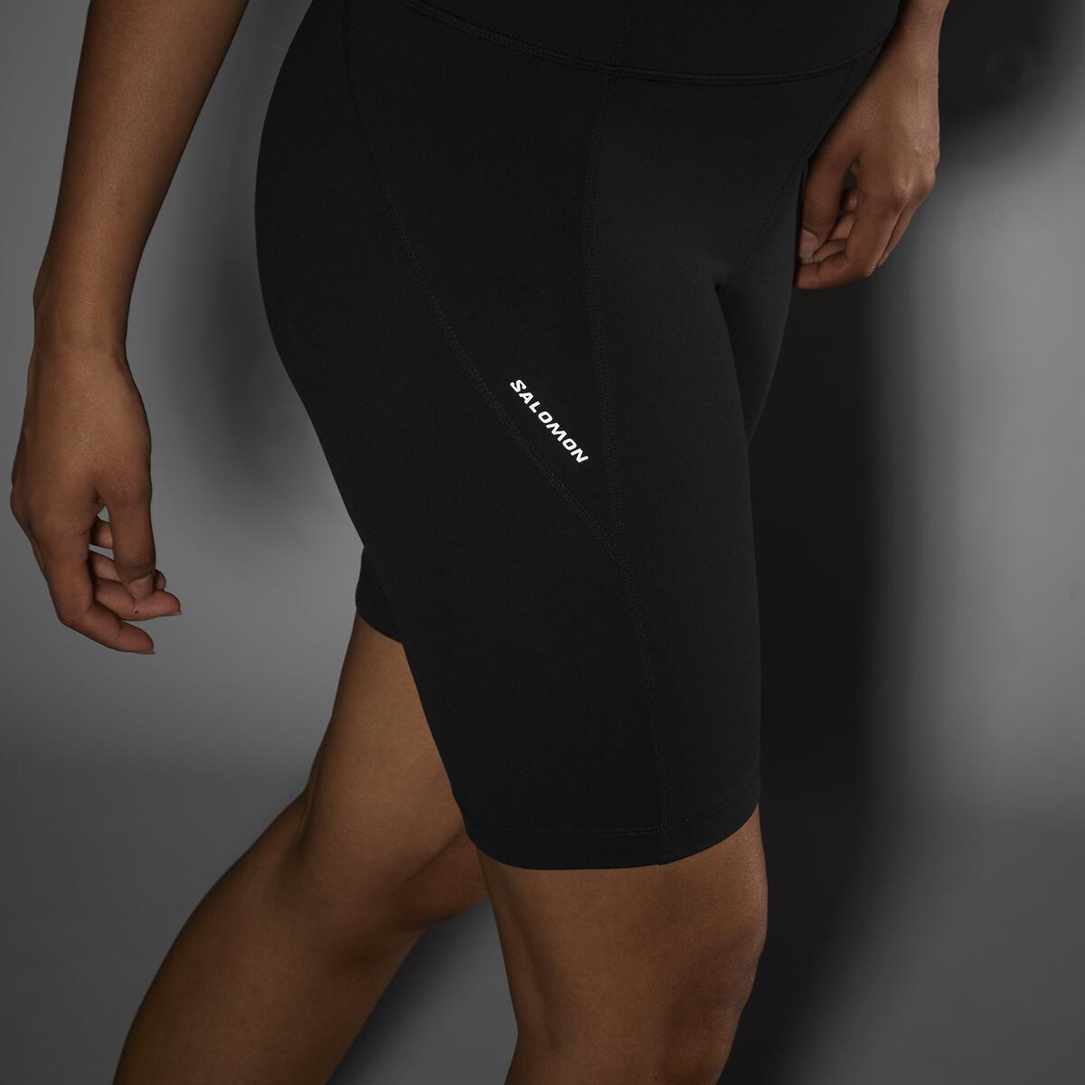 Salomon Damenshort SHKout Bliss SHT Tight 8 W - machsport – Bild 