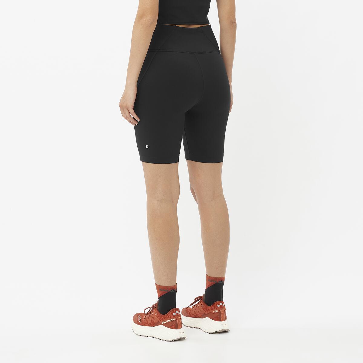 Salomon Damenshort SHKout Bliss SHT Tight 8 W - machsport – Bild 
