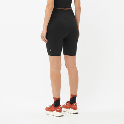 Salomon Damenshort SHKout Bliss SHT Tight 8 W - machsport