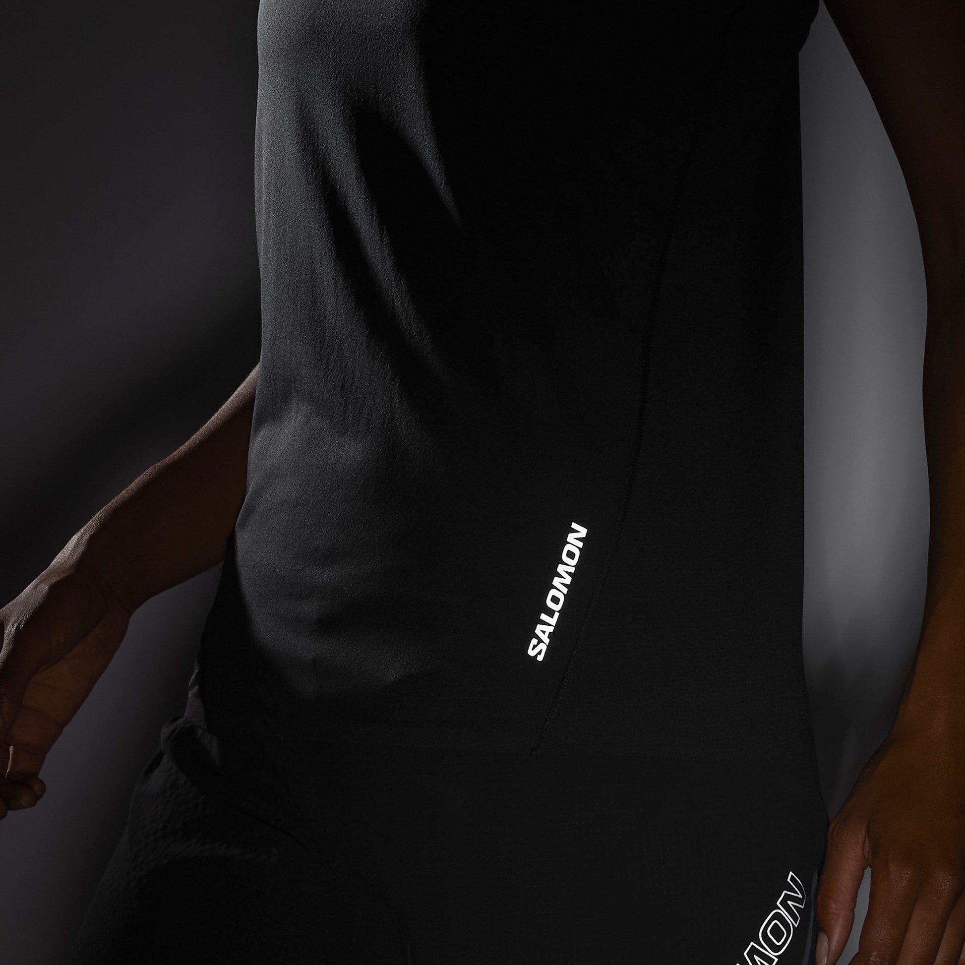 Salmon Damenshirt Sense Aero Singlet - machsport – Bild 