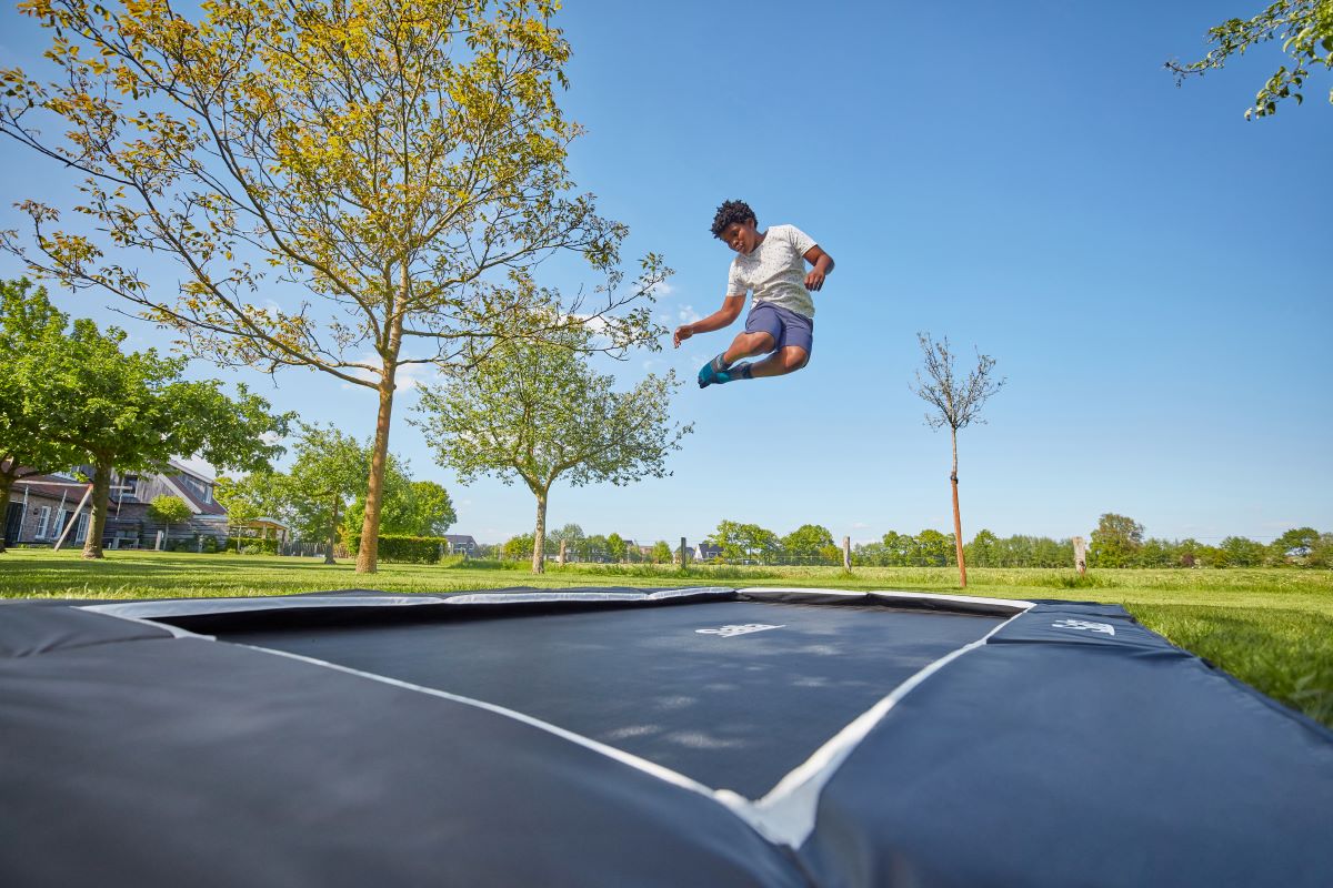Salta Trampolin Royal Baseground Sports - 396x244cm - Rechteckig Schwarz - machsport