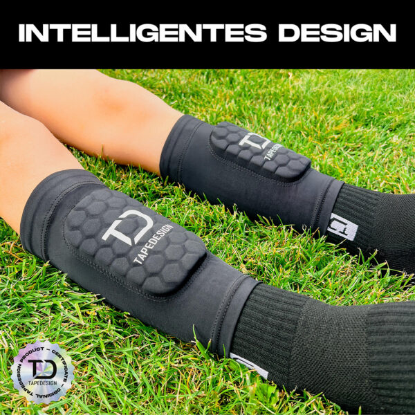 Tapedesign Schienbeinschoner Shinguard Sleeve Kinder, schwarz - machsport