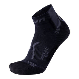 UYN Laufsocken schwarz Man Run Super Fast Socks - machsport